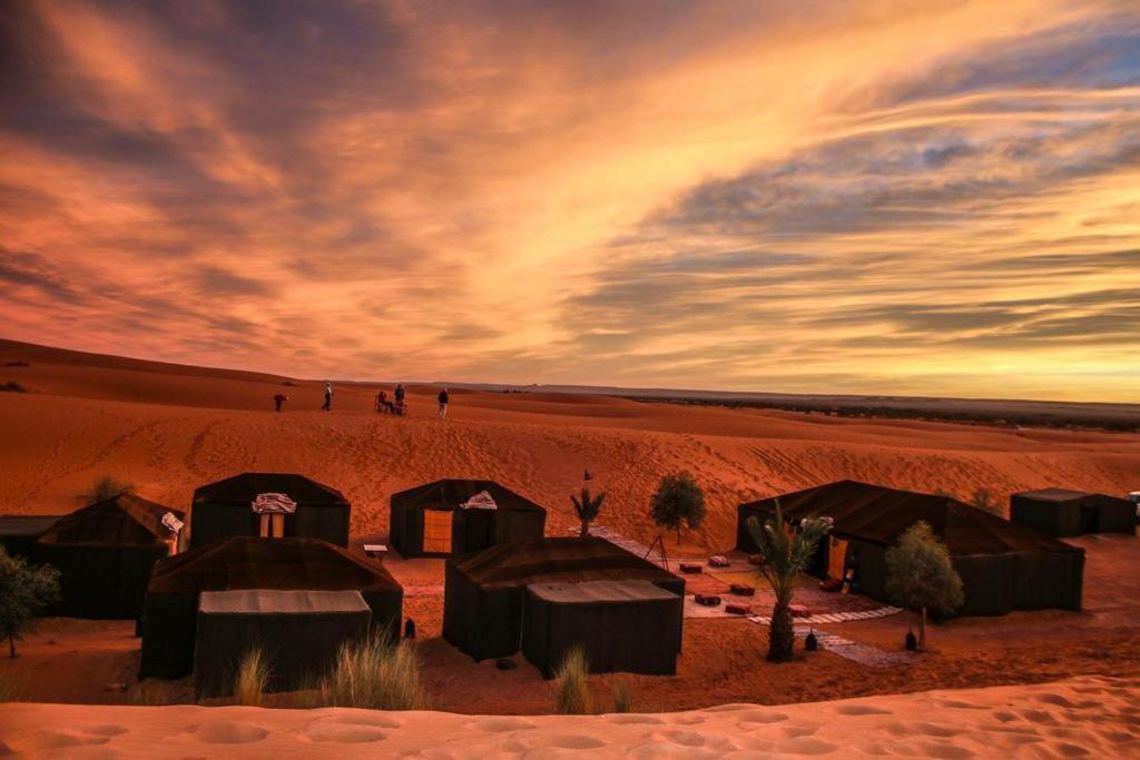 Camp Sahara Holidays M'Hamid Exterior photo